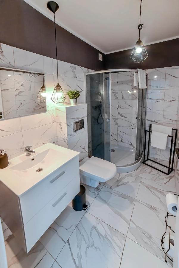 Apartamenty Swietokrzyska Leszno  Buitenkant foto