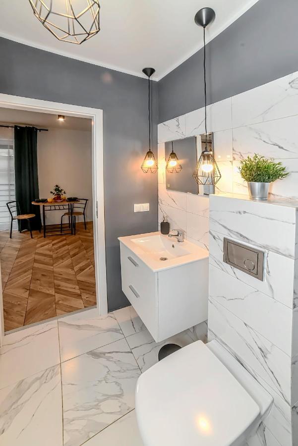 Apartamenty Swietokrzyska Leszno  Buitenkant foto